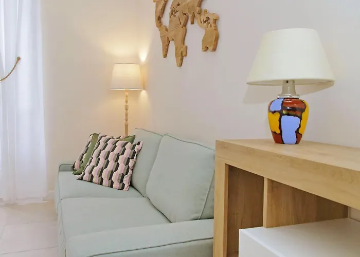 Apartment Balconcino Romantico A Via Aosta