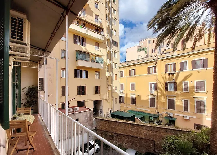 Apartment Balconcino Romantico A Via Aosta Rom
